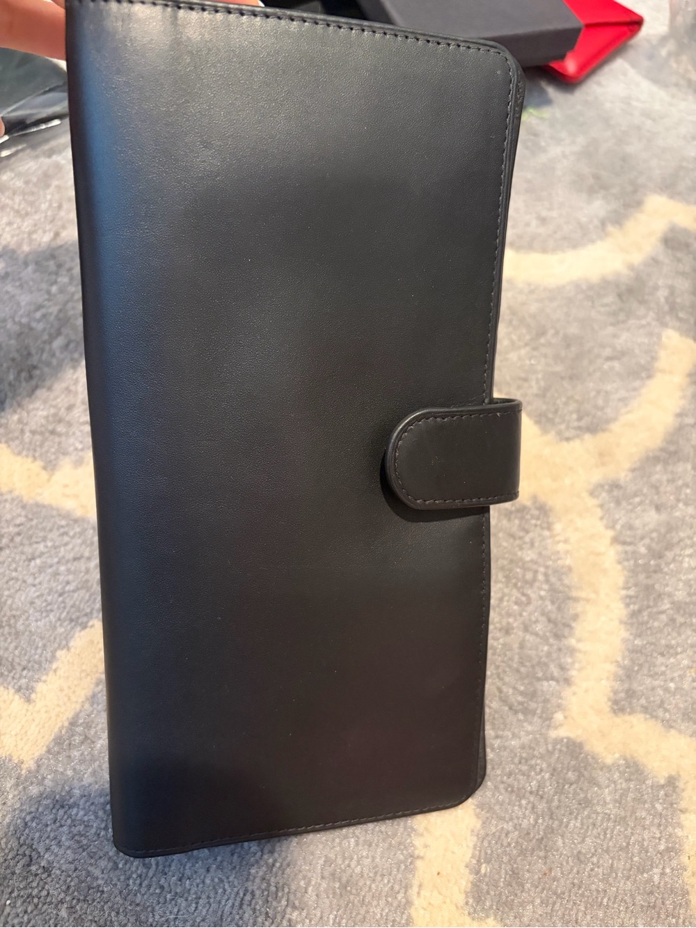 Classic Black Leather unisex Organizer travel Wallet with Snap
